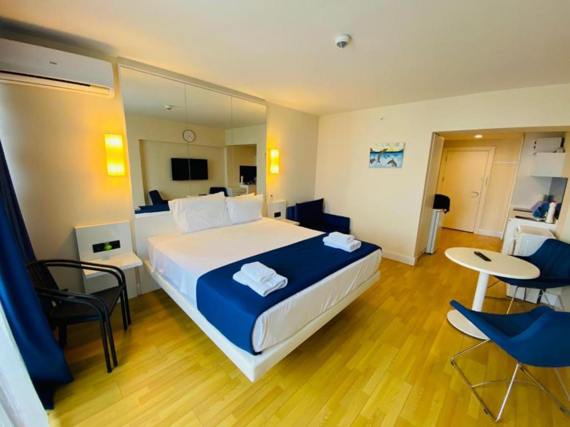 Orbi City-Sea View Aparthotel Batumi Exterior photo