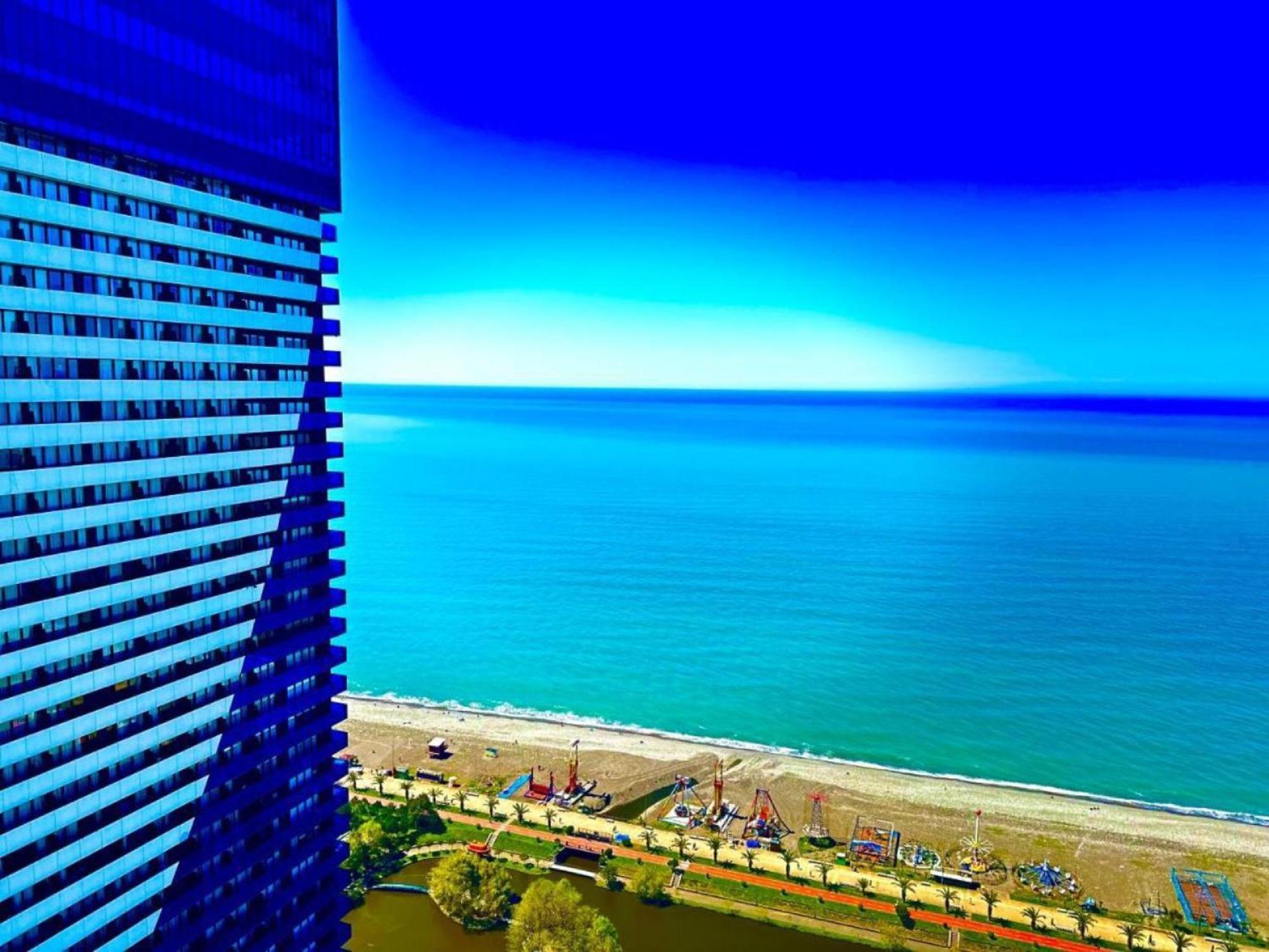 Orbi City-Sea View Aparthotel Batumi Exterior photo