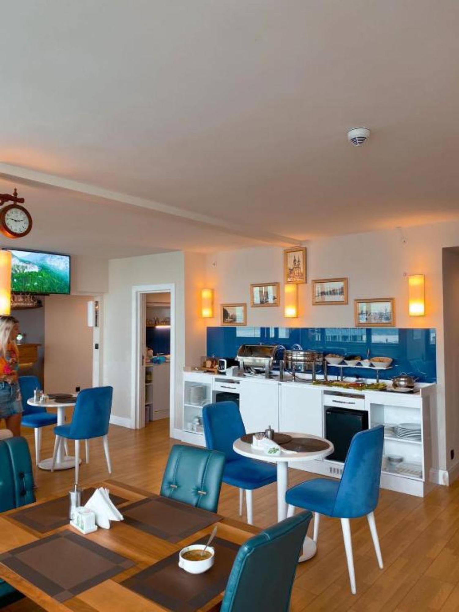 Orbi City-Sea View Aparthotel Batumi Exterior photo
